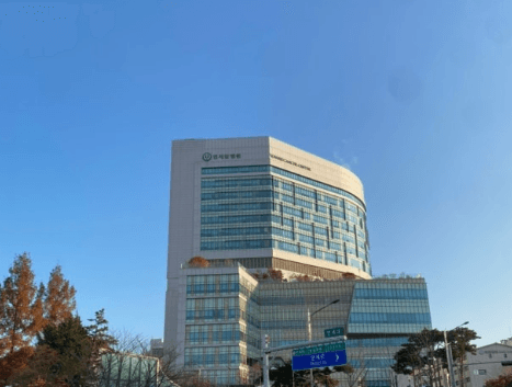 신촌 세브란스병원 창업 "잔여계약 7년" 식당 보다 매출 좋은 푸드코트 매물