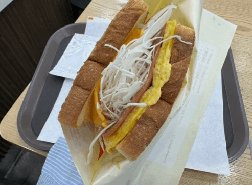 이삭토스트 양도양수 "월순익 500만원" 창업비용 최소화 매물 분석